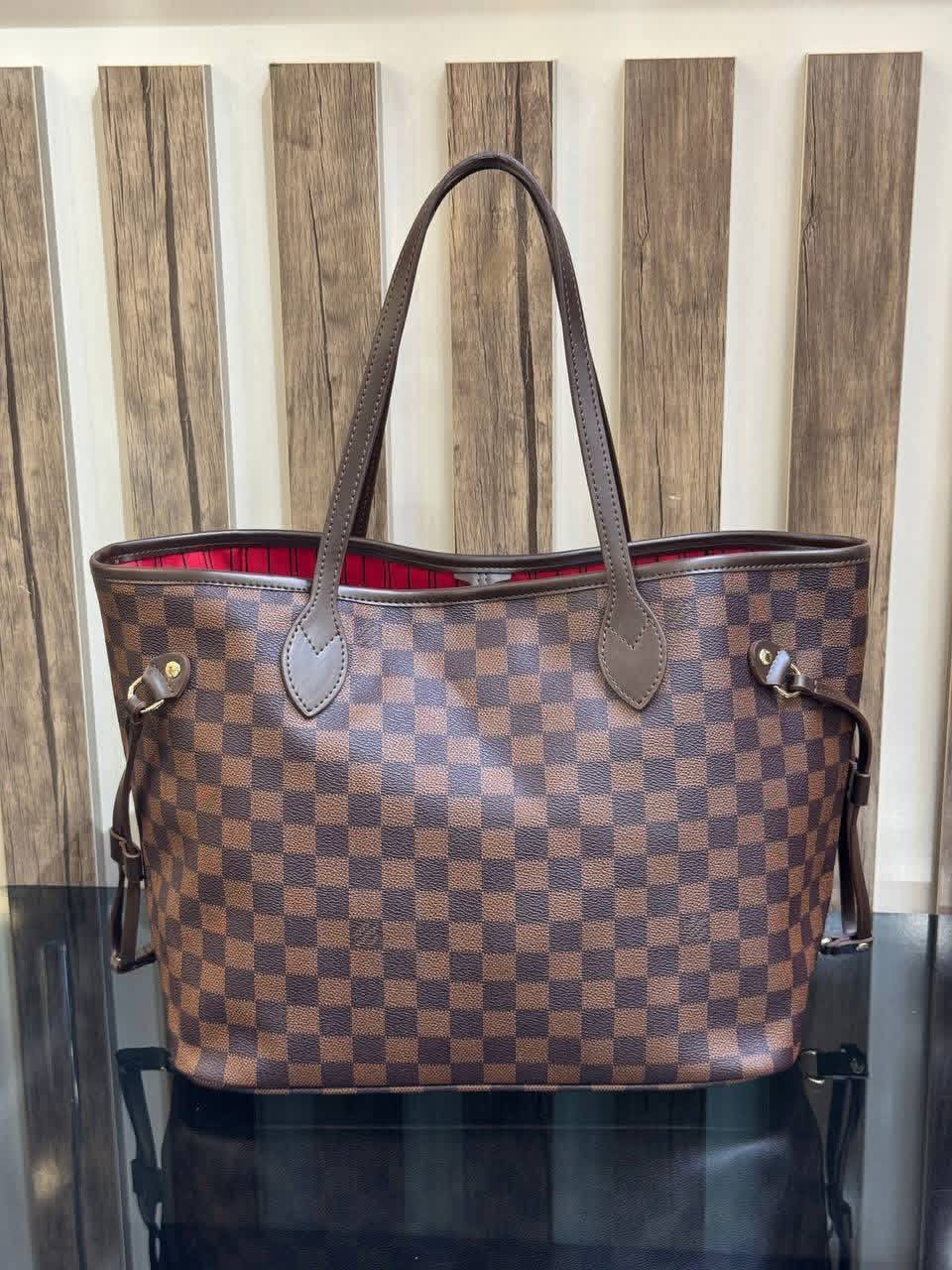 LV Tote Bag 🤎